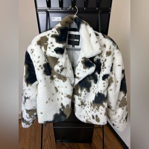 Fashion nova faux fur cow print winter coat jacket size small womens